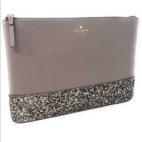 kate spade Handbags - Nwt Kate spade cosmetic bag